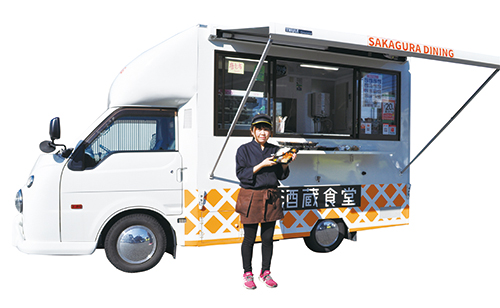 出来立てのうどんを提供 事業者向けのキッチンカー 酒蔵食堂 東広島デジタル 東広島での生活をより豊かに より楽しくする地域情報サイト