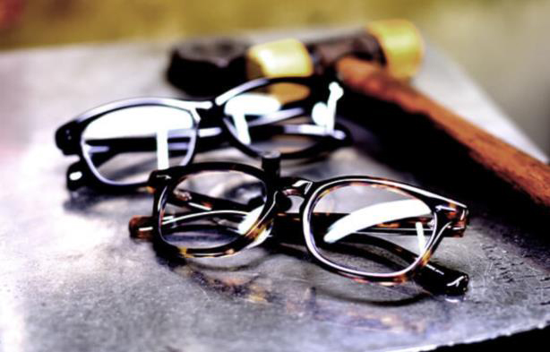 眼鏡市場 アンティーク感が素敵 10年愛せる眼鏡 Celluloid 30 新発売 東広島デジタル 東広島での生活をより豊かに より楽しくする地域情報サイト