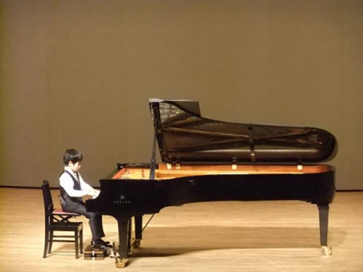 ヤマハヤングピアニストコンサート キハラ楽器の３人が受賞 東広島デジタル 東広島での生活をより豊かに より楽しくする地域情報サイト