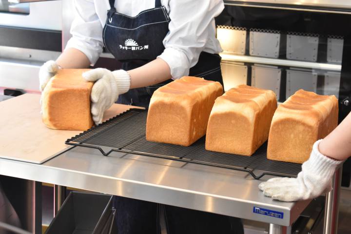 食パンの製造