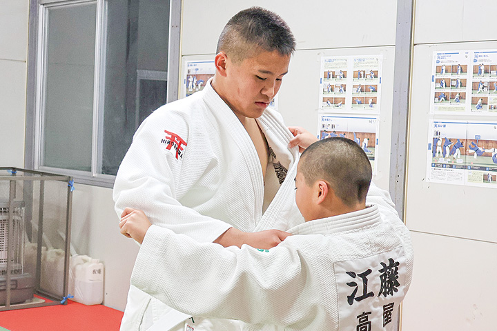 全国少年柔道大会で広島県チームの準優勝に貢献した吉本君。