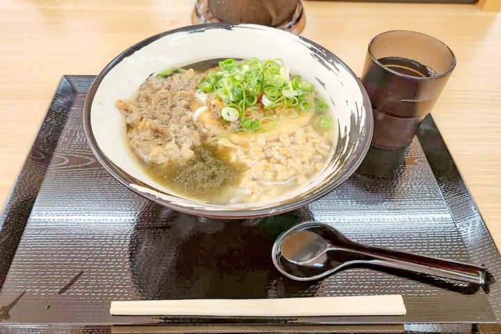 うどんの天おすすめの「肉天うどん」