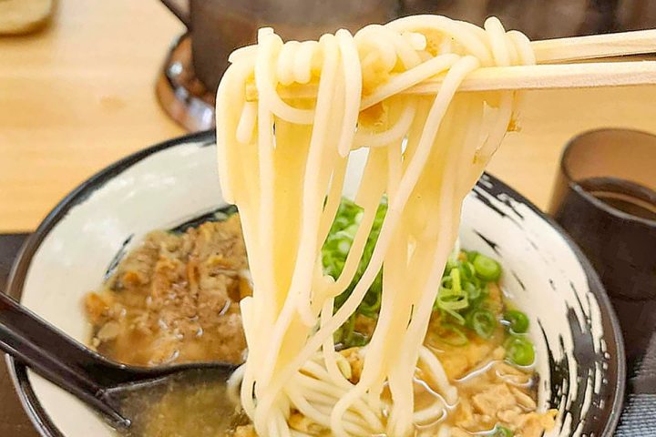 細うどん